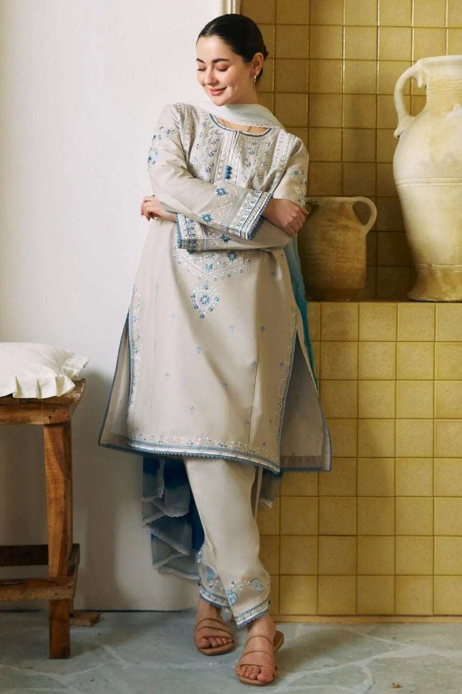 Zara Shahjan Embroidered Lawn Kurta Set Summer Collection